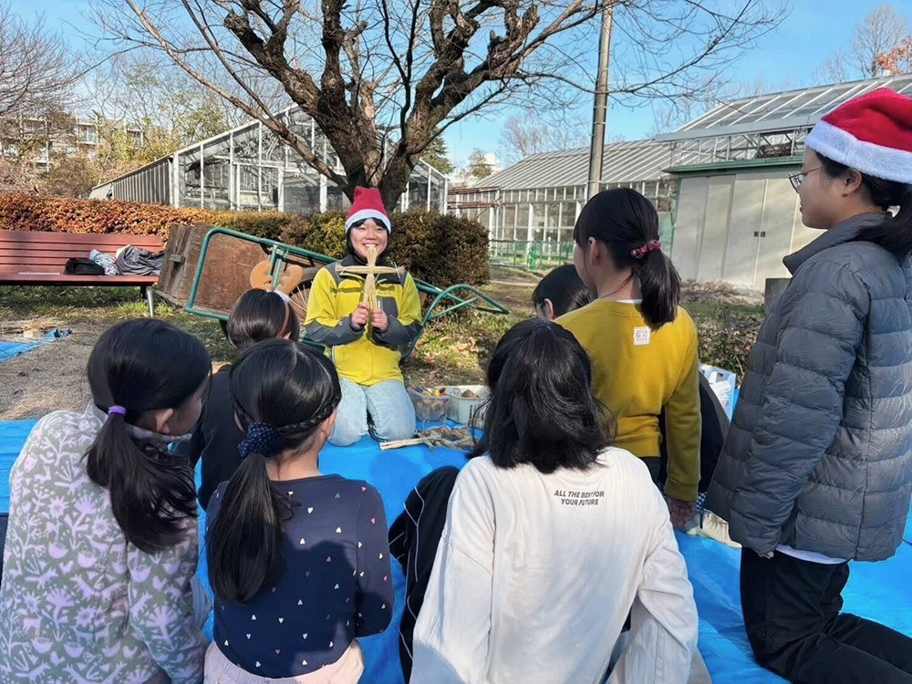 住友さんの、ちえのわでの活動のようすの写真。